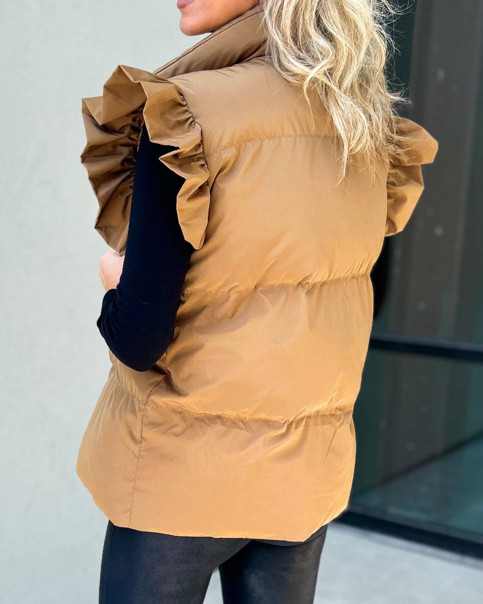 Rosa Clothing - Wholesale Outerwear Vest - Women's - Double Slip Pockets And Ruffled Sleeve Vest7