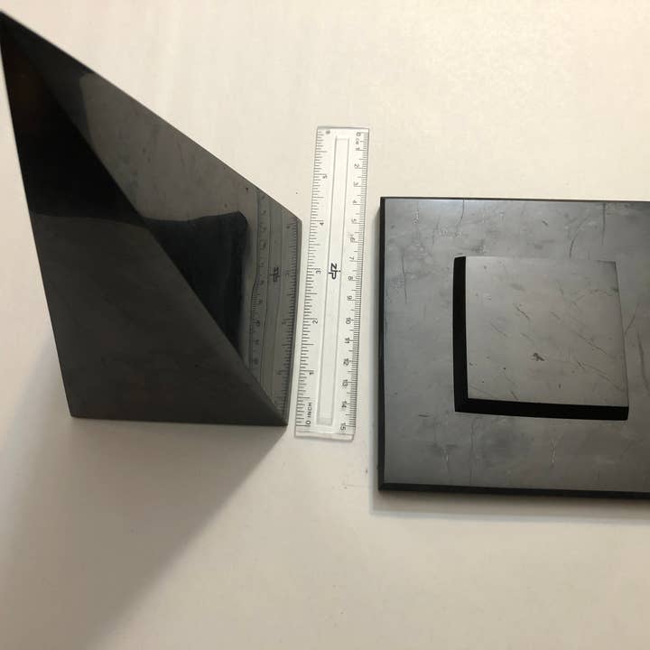 Nubian Shungite Pyramid with Shungite Base, 10 cm for wholesale by Elite Gems
