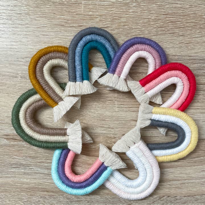 Knotty Mama Studios – Amuleto decorativo para carro – Unissexo por atacado – Clipe de ventilação do carro arco-íris4