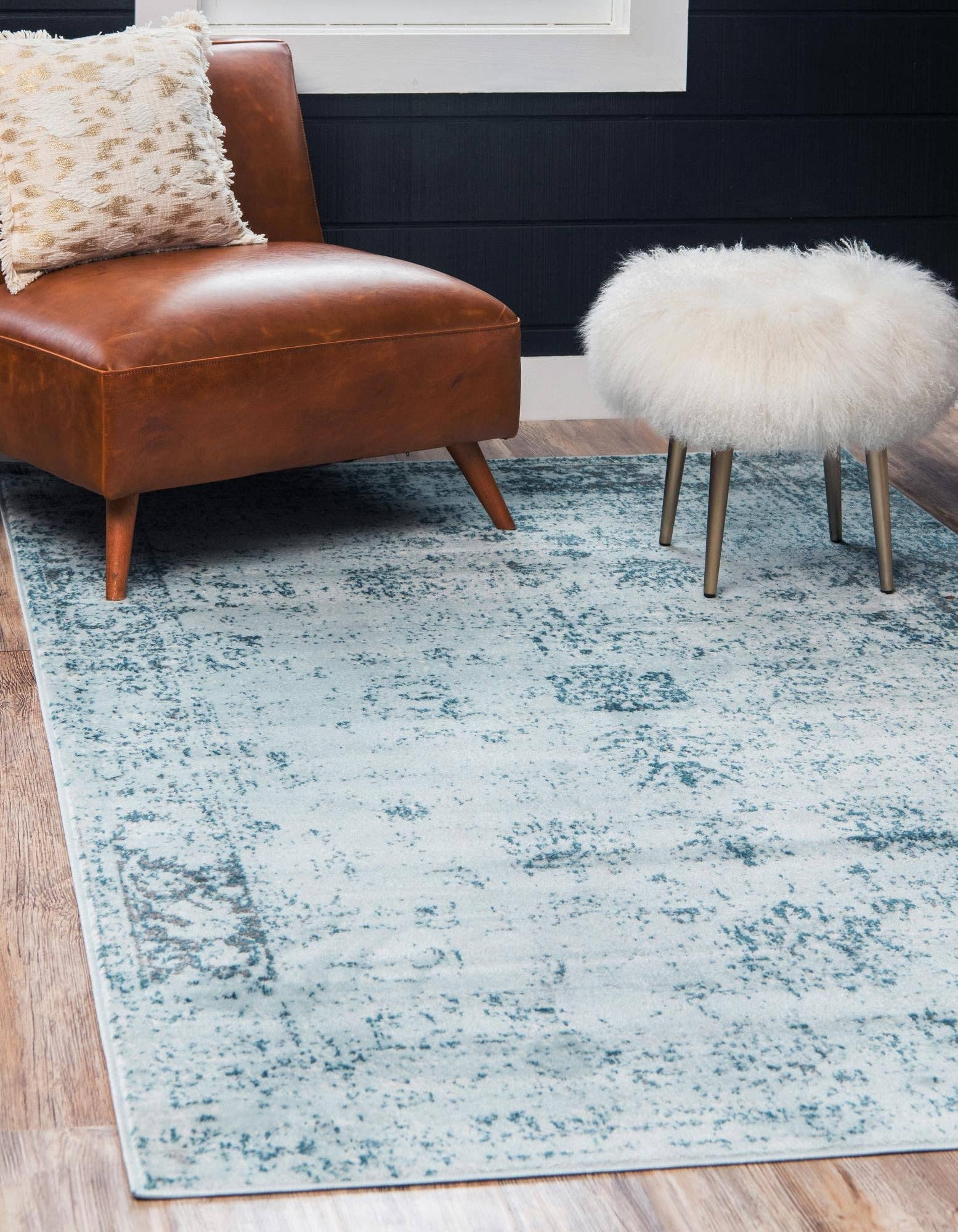 Rug Mart - Wholesale Area Rug - Traditional French Inspired Casino Rug (Rectangular)64