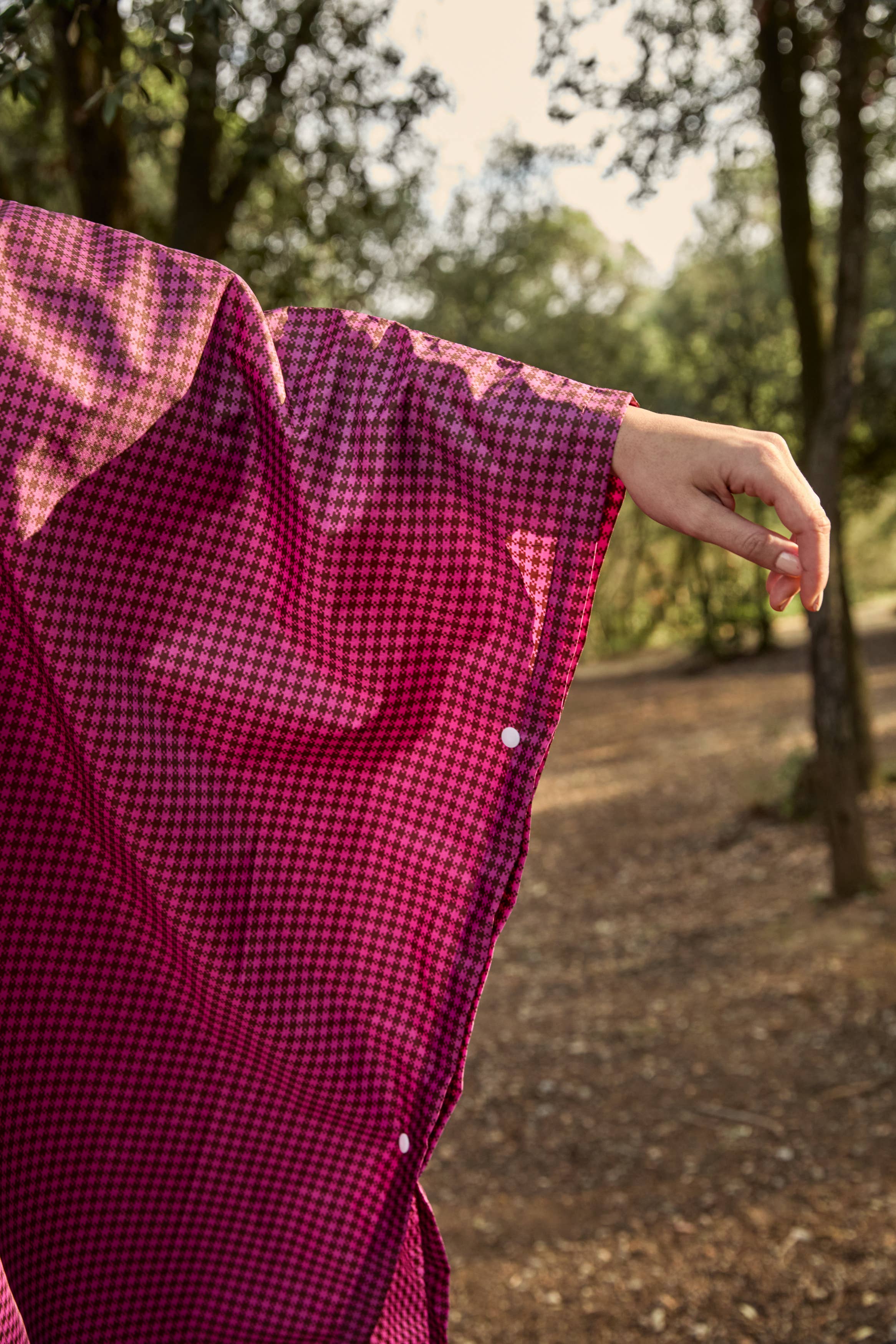 Clima Umbrellas - Wholesale Poncho - Women's - CLIMA C-Collection “Tartan” Foldable Waterproof Poncho11