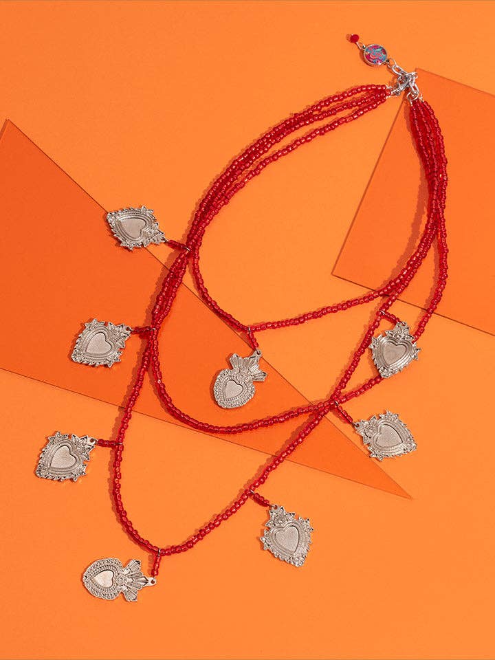3 Tiered Sagrado Corazon pärlhalsband för wholesale av House Of Jefas