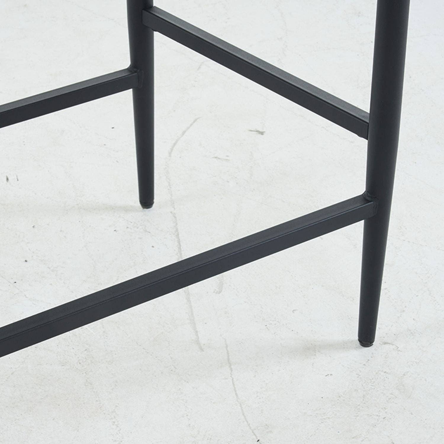 BlakOutlet - Wholesale Krukje - Moderne gestoffeerde barkrukken set van 2, Bouclé stof counterhoogte stoelen17