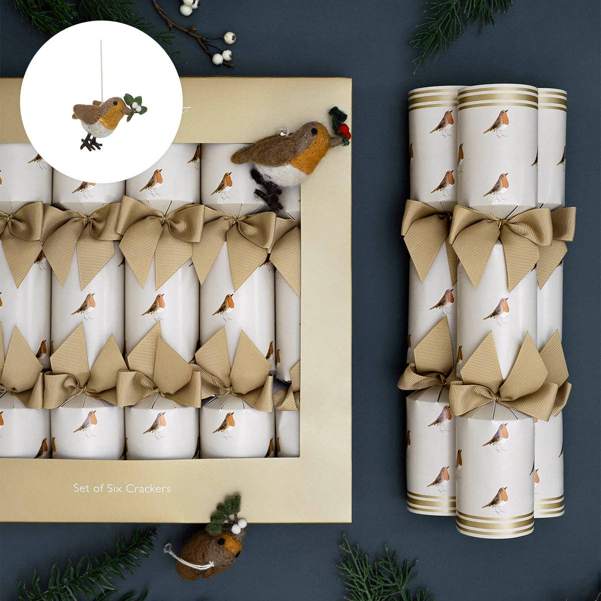 Sophie Allport - Wholesale Christmas Decoration - Robin Christmas Crackers (Set of 6)0