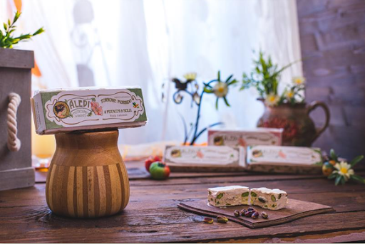 Aledi Pasticceria in Bronte - Vendita all'ingrosso Torrone - Torrone di Pistacchi di Sicilia - 150 g1