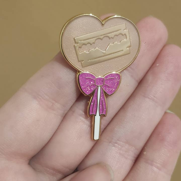 CatHead Pins - Wholesale Lapel Pin/Button - Razor Blade Pastel Pink Heart Lollipop Enamel Pin