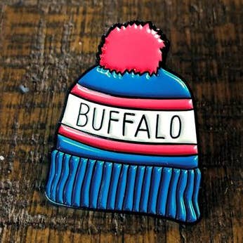 Épingle à chapeau de buffle pour la vente par Tiny Buffalo Designs Co.
