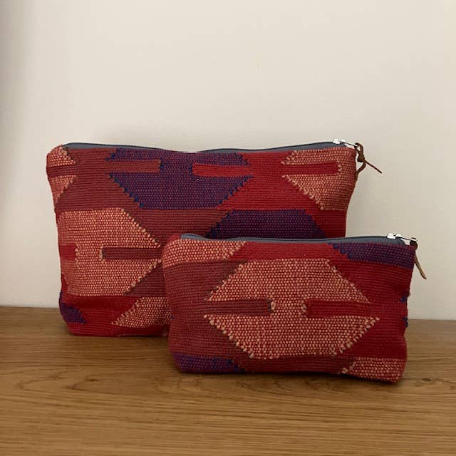 Luna-Leena - handmade in Nepal - Wholesale Makeup/Cosmetic Bag - bag: makeup bag - red - woven Dhaka - hand basket in Nepal1