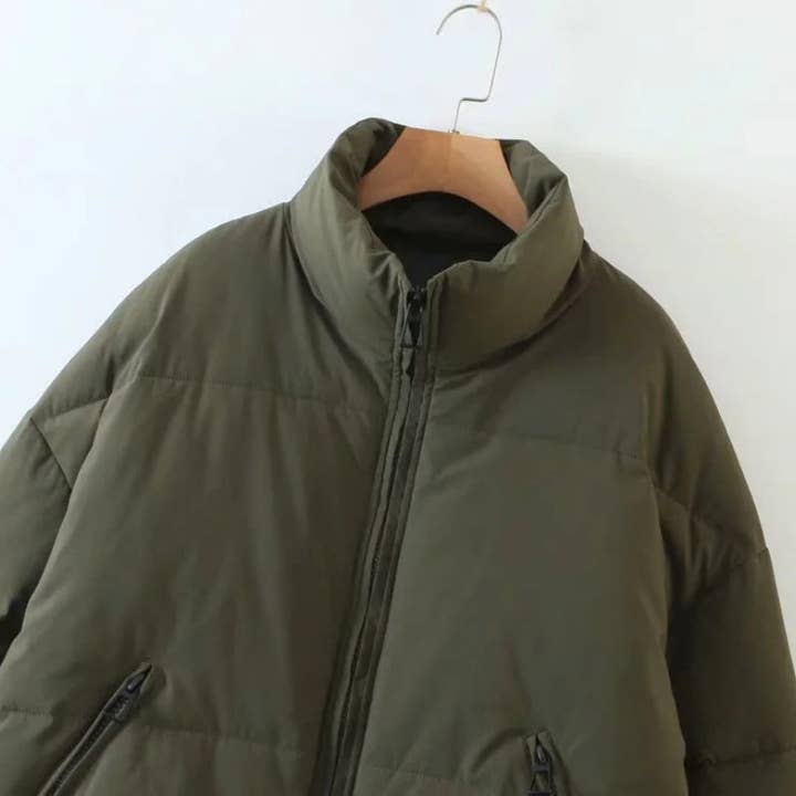 safistyle - Wholesale Puffer Jacket - Women's - Cropped Puffer Jacket with Zip Closure5