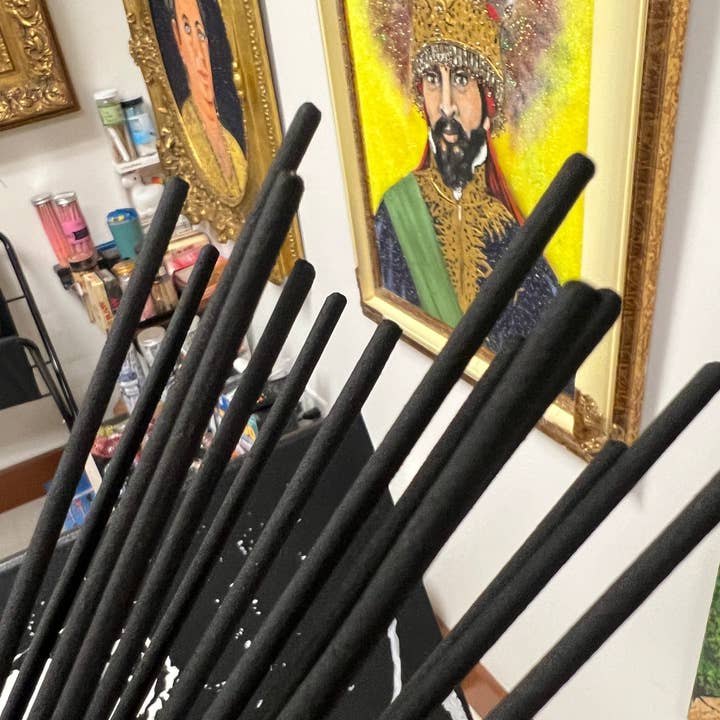 Ripkitty Encens d'Encens & Myrrhe - Parfum Boisé Aromatique et Chaleureux pour la Relaxation et l'Ambiance pour la vente par Rocky Writer Shop