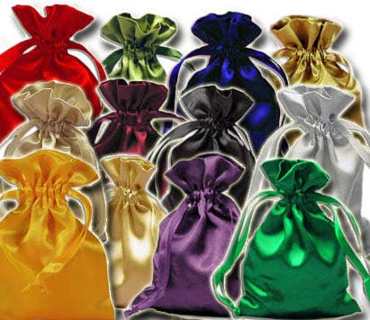 Marithe☆REGULAR LOGO SATIN POUCH （2color） REGULAR LOGO SATIN POUCH black - MARITHÉ+FRANҪOIS GIRBAUD