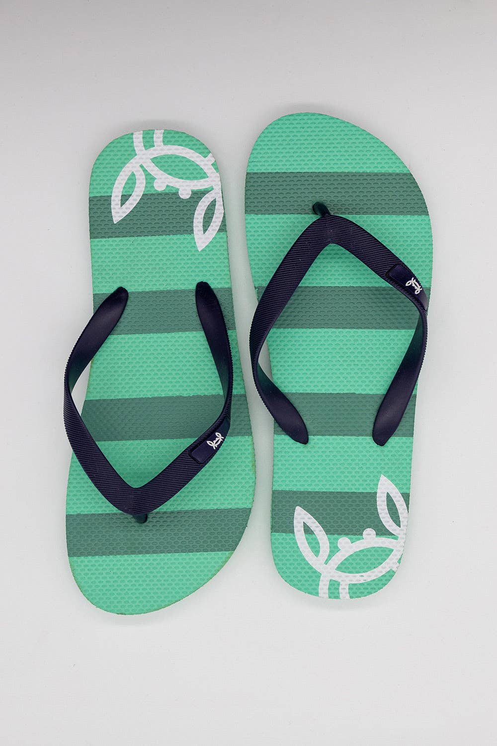 Custi Mikelo: Men's Clothing & Christmas Gifts – Großhandel Flip-Flops – Unisex – Grüne Streifen Flip-Flops1