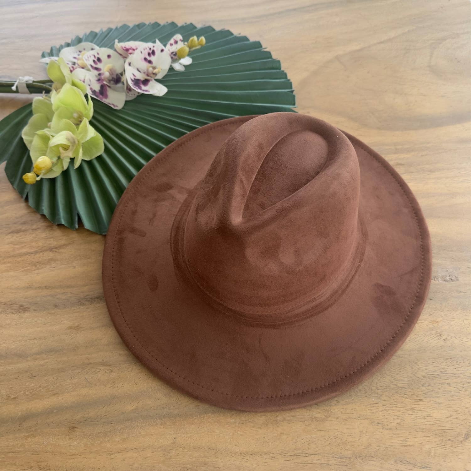 Queens INC - Vente Chapeau en feutre - femme - Chapeau haut de gamme en daim à large bord, classique et tendance5