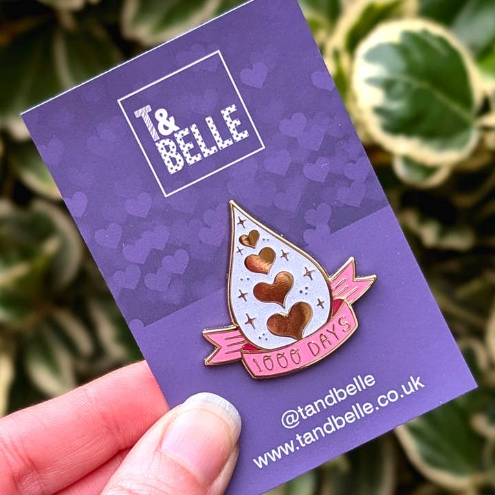 1000 Days Enamel Pin Badge - Breastfeeding/Expressing Keepsake for wholesale by T & Belle