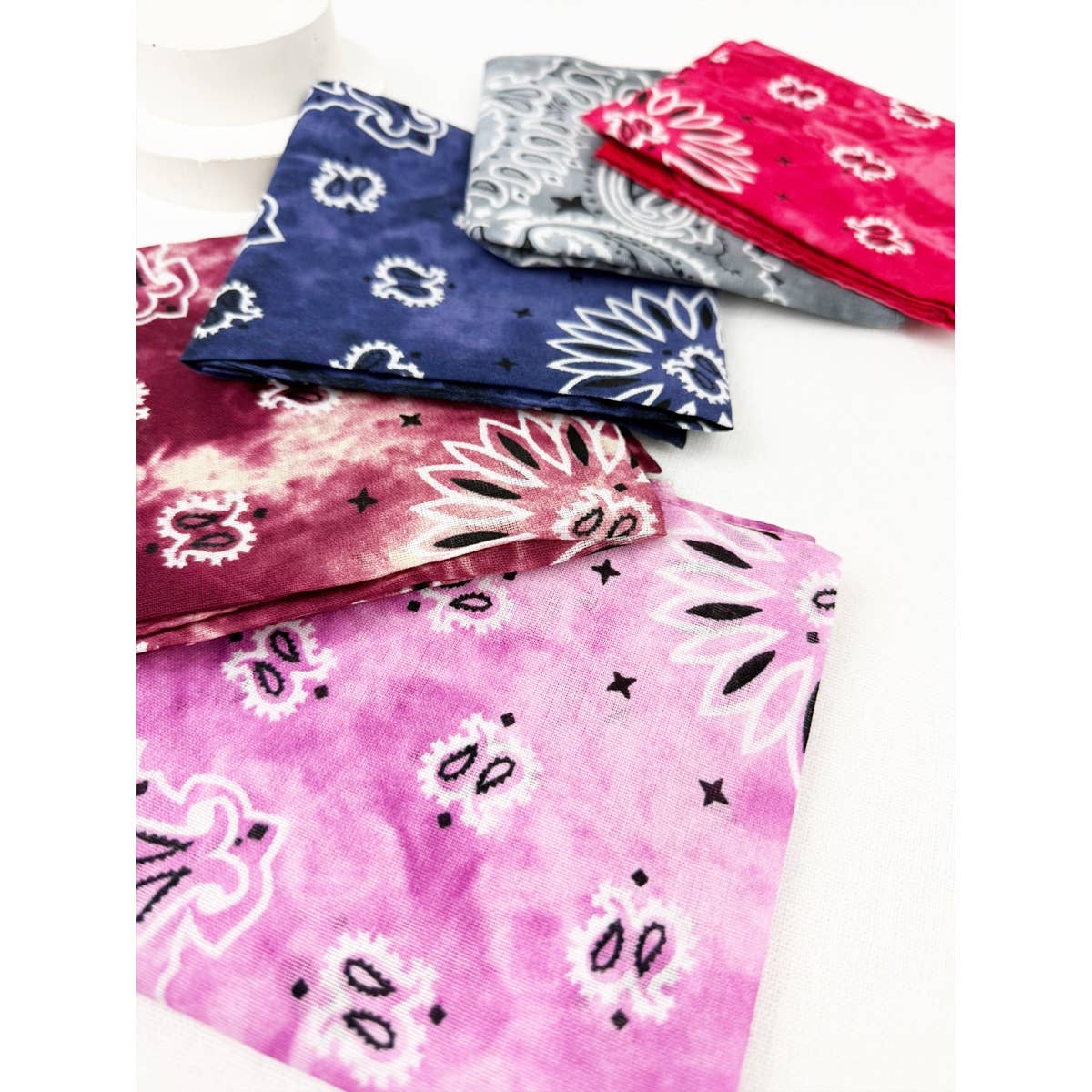 MIX COLOR Tie Dyed Pasley Pattern Bandanas for wholesale on Faire7