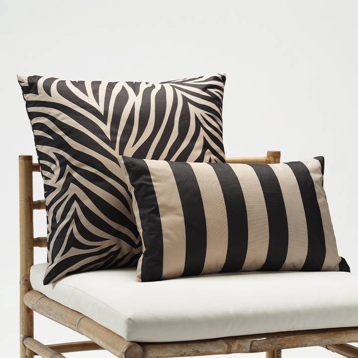 Garden Glory – wholesale Utomhusdekor – Utomhuskudde Zebra