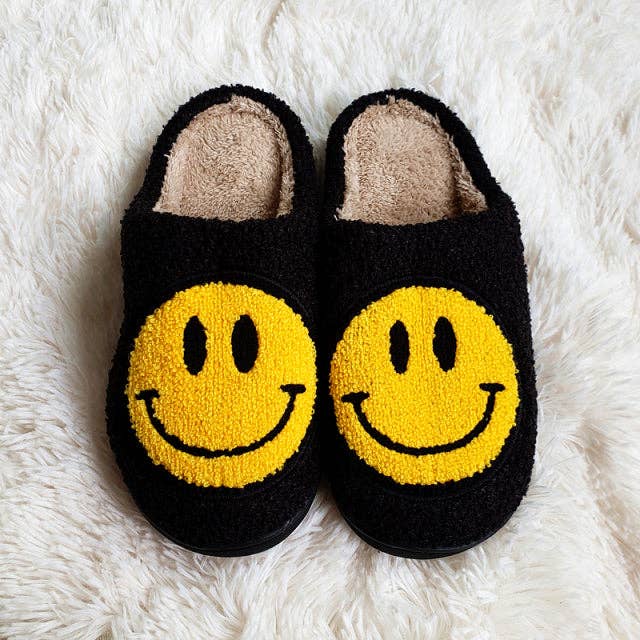 Mrs Belles Boutique - Wholesale Slippers - Women's - Smiley Face Slippers