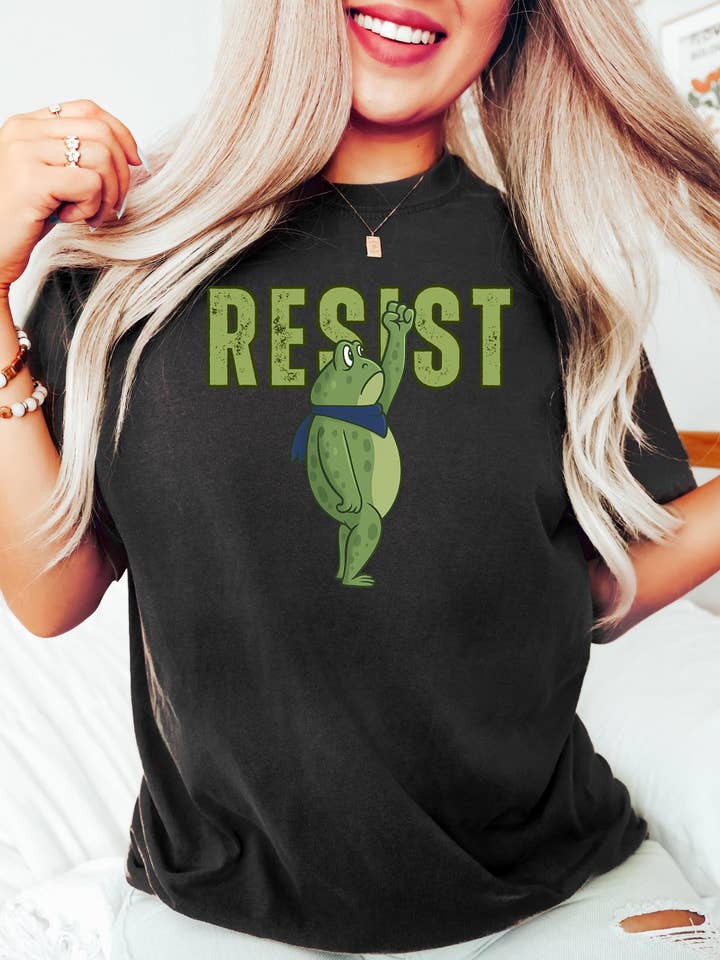 Glaime - Wholesale T-Shirt (Graphic) - Women's - Portland Frog Protest Resist Comfort Colors Shirt, Sweater2