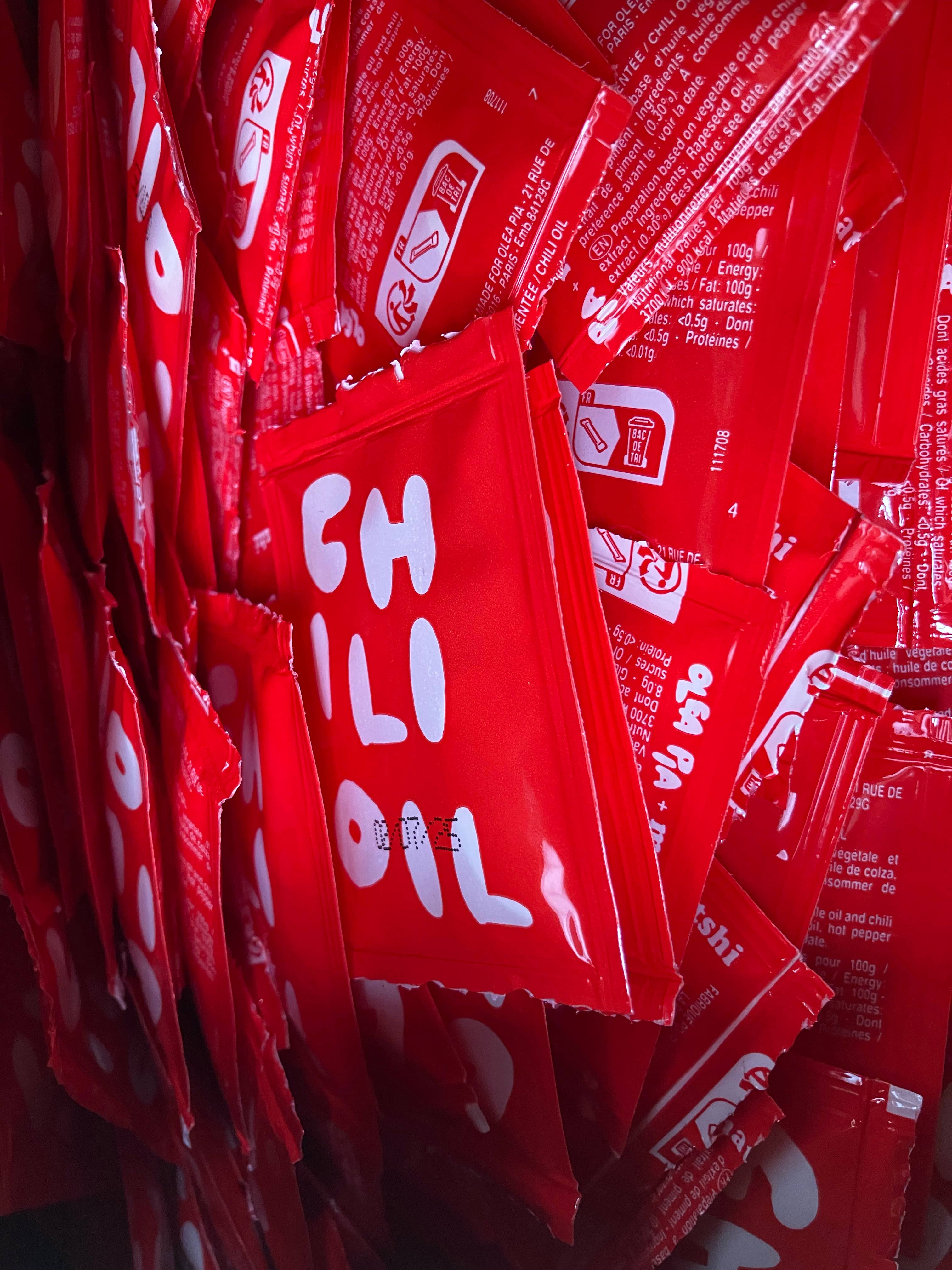 OLEA PIA - Wholesale Olive Oil - Chili Oil 4ml1