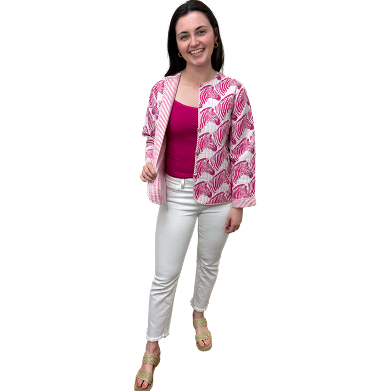 Liza Byrd - Venta al por mayor Chaqueta - Mujer - La Chaqueta Acolchada Reversible Madeline en Cebra Rosa4