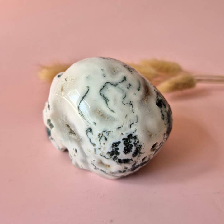 Moonlight Gemstones - Wholesale Spiritual Stone/Crystal - XL Gemstone Skull Moss Agate Skull #7 - 9cm 413gram Skull4