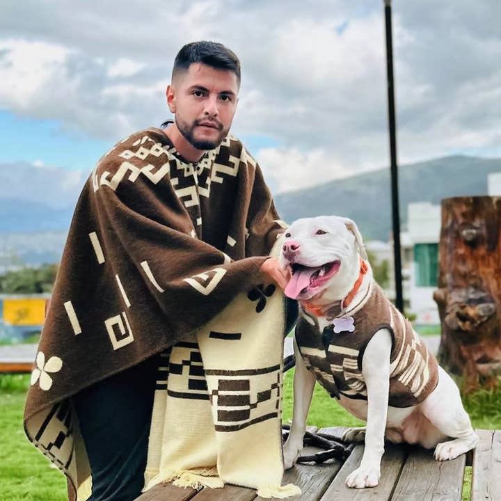 ECUALAMA – Poncho para cão - Cão por atacado – Poncho de cão inspirado em Clint Eastwood - Réplica de manta serape de cowboy de lã alpaca artesanal para cães - castanho1