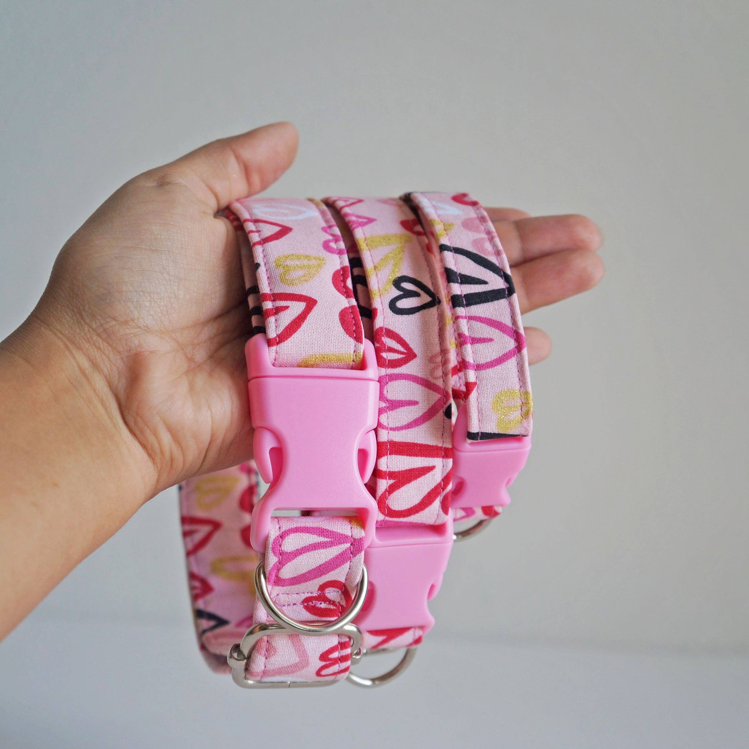 kiwi & WILLOW - Wholesale Pet Collar - Dog - Heart Love Dog Collar5