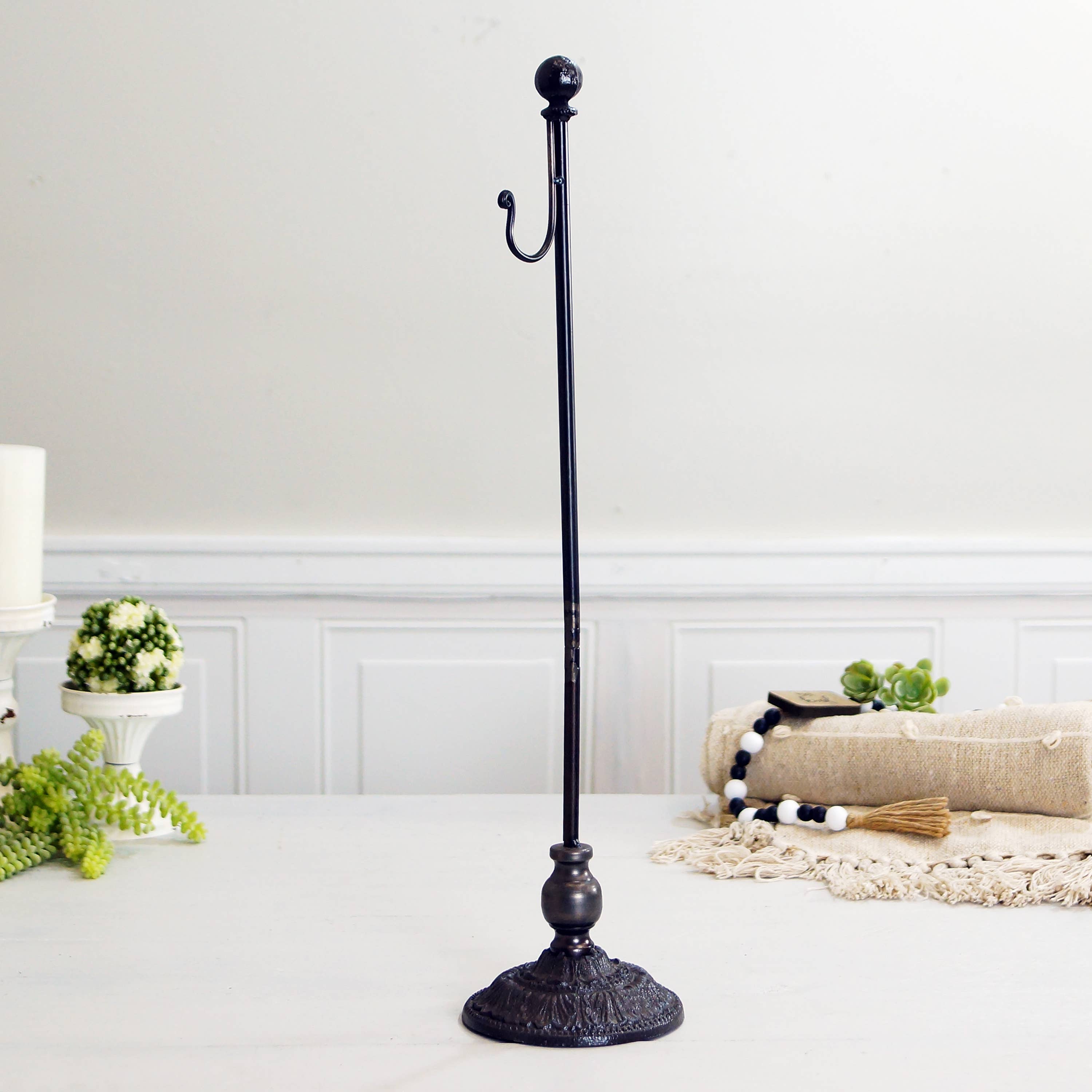 VIP Home & Garden - Wholesale Wreath - VIP Metal 28 in. Black Wreath Holder2