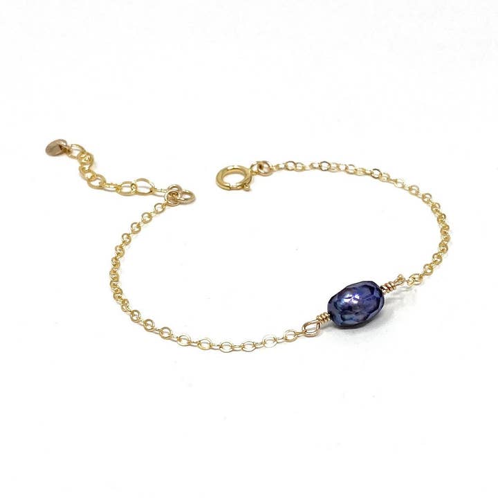 Peacock Dazzle Pearl Bracelet for wholesale by DLJ