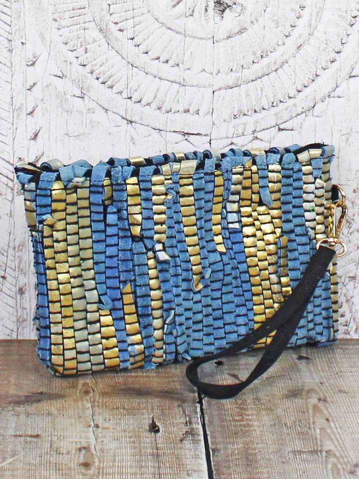 UPCYCLET CLUTCH AF RESTLÆDER for engroshandel hos Suzie Blue