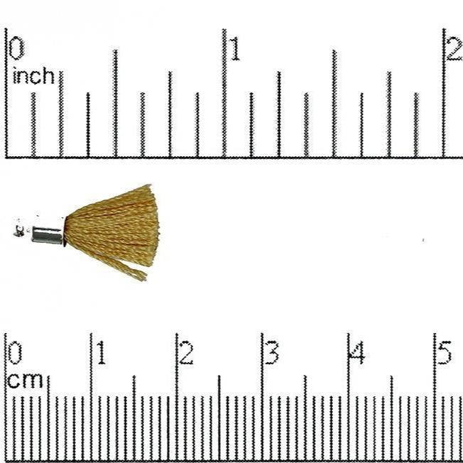 Pompon en soie petite de 17mm-20mm avec capuchon argenté - Vendu à l'unité - Boucle de 1mm - Disponible en plusieurs couleurs pour la vente par Continental Beads