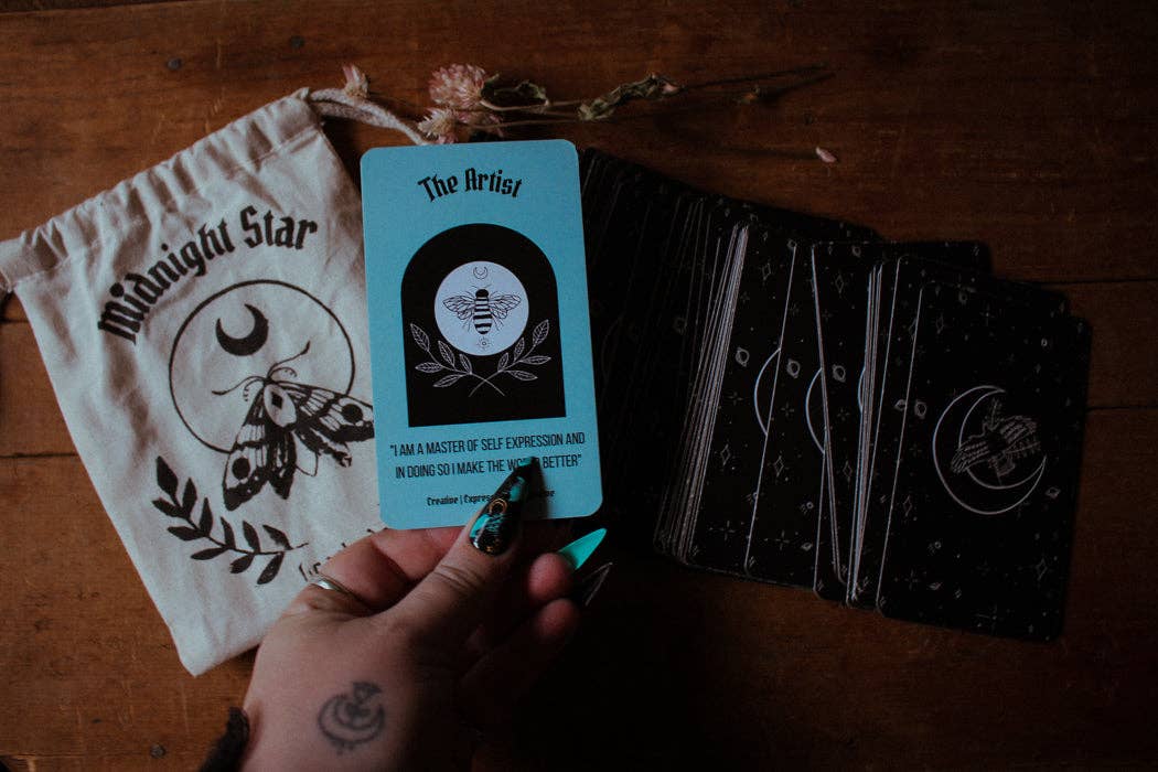 Midnight Raven Studios - Wholesale Tarot Cards - Midnight Star Oracle Deck - Witchy Oracle Deck4