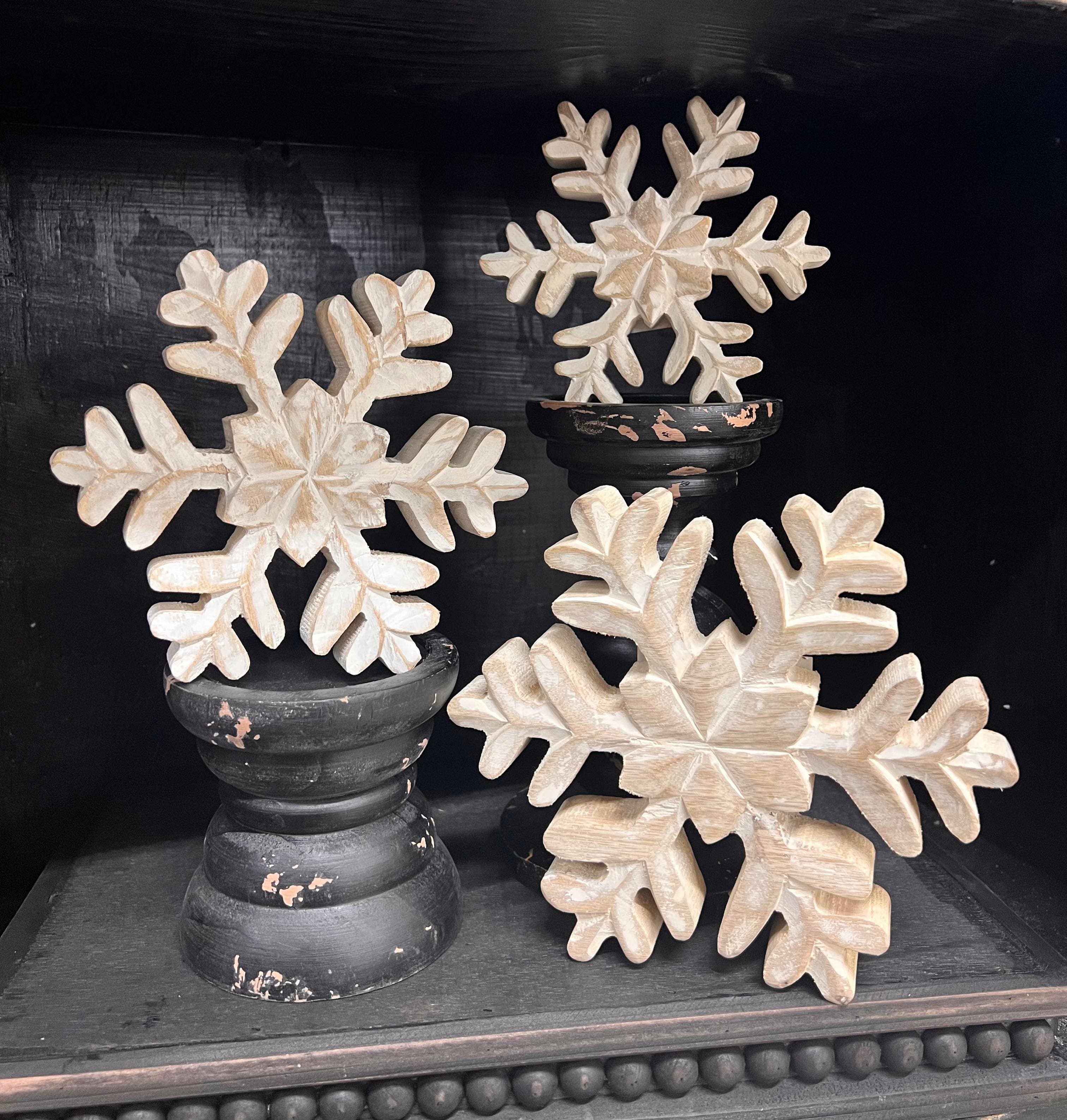 Wholesale Home Decor - Wholesale Christmas Decoration - Whitewashed Wooden Snowflake 6x6in3