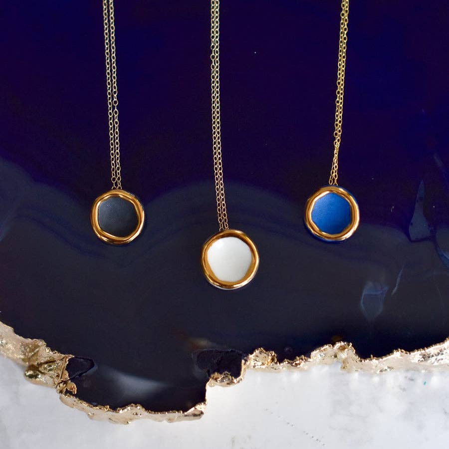 DANU Ceramics – wholesale Pendant/charm necklace – White Halo Necklace2