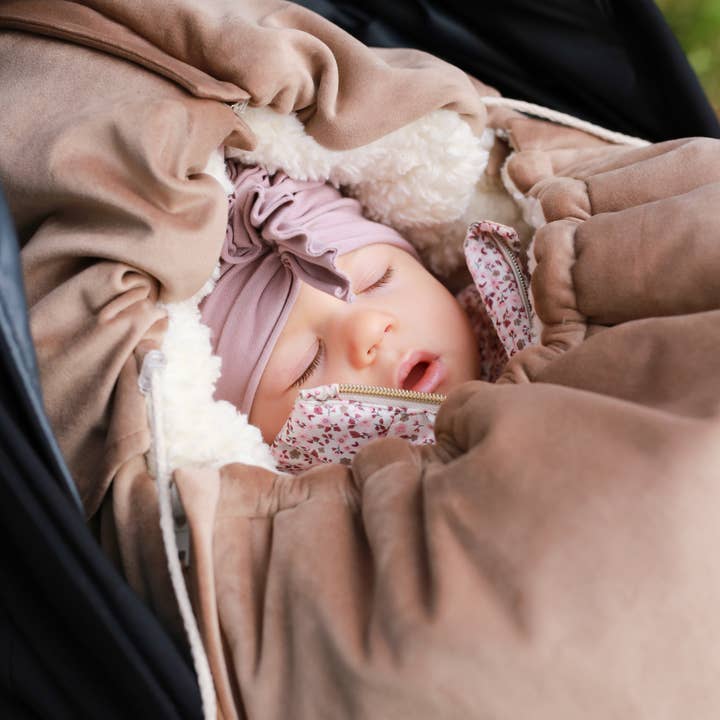 BABYLY – Großhandel Kinderwagenabdeckung/-zubehör – Baby – Wasserdichter Fußsack aus Samt für Kinderwagen — 4 Farben/ 2 Größen