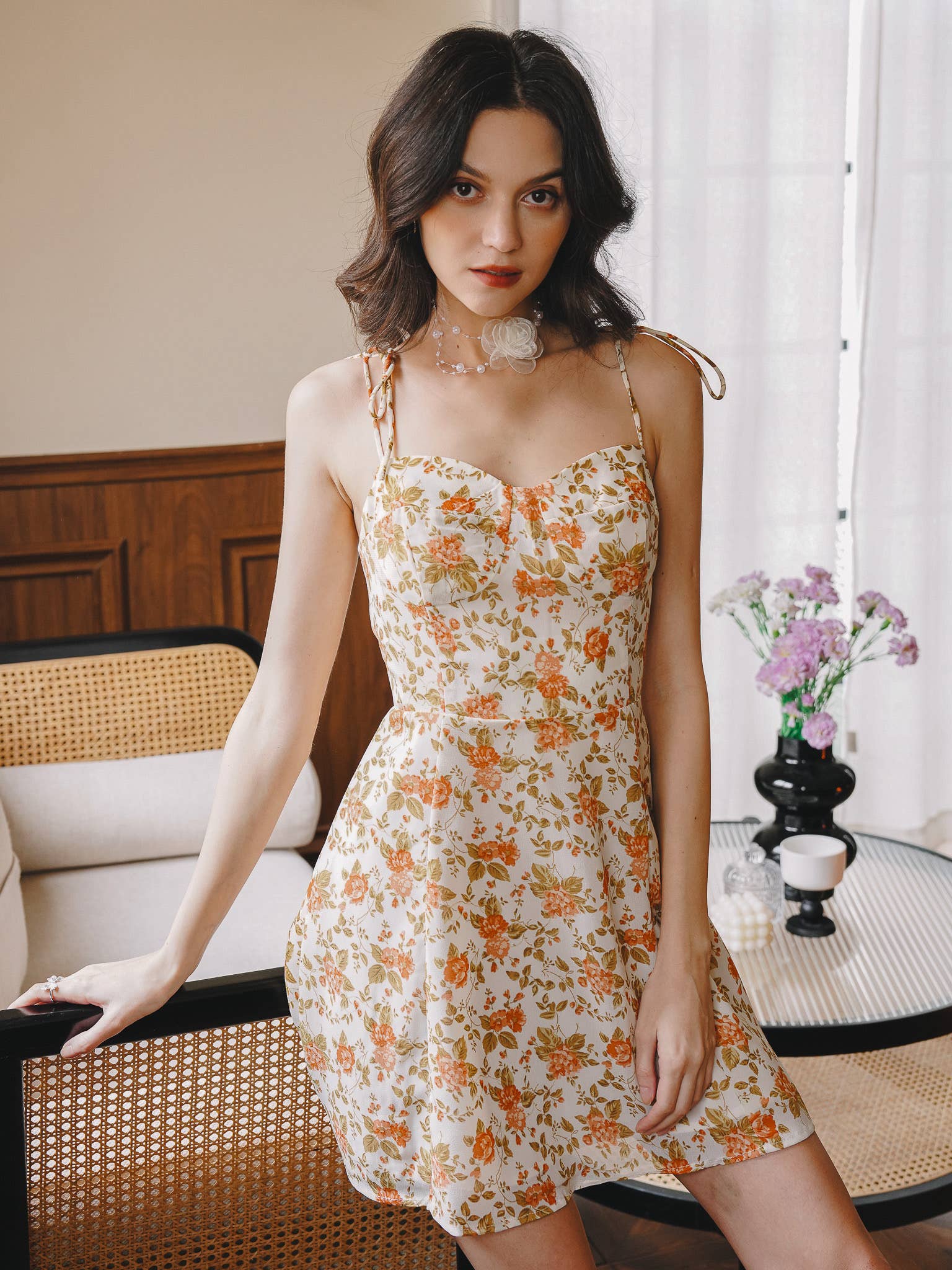 ROSIE POSIE – wholesale Klänning - Dam – RP2272 - Mjuk Orange Blommig Sommarklänning1