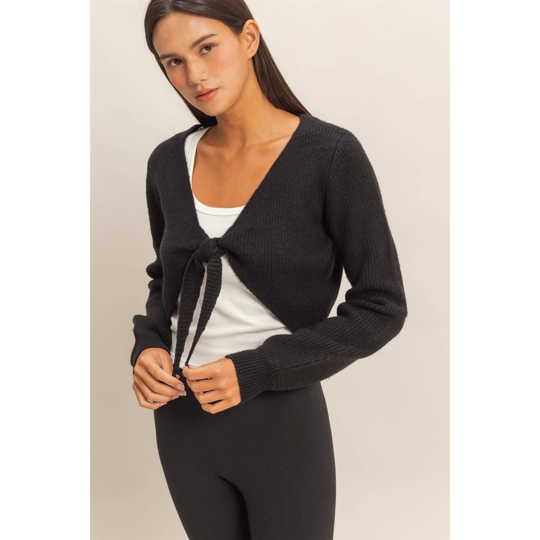 SORT Bindefront kort sweater-top for engroshandel på Faire0