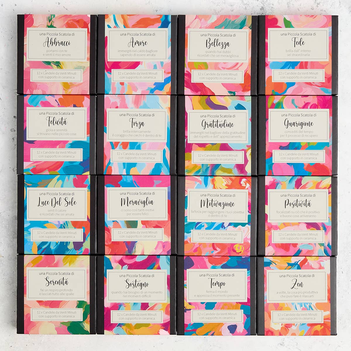 Cotton & Grey – Vela/castiçal cónico por atacado – Uma pequena caixa de Abraços (Abstrato)5