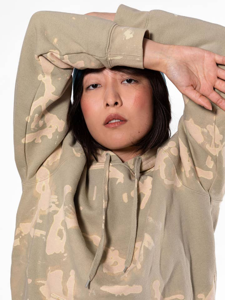 Felpa con cappuccio tinta pistacchio per la vendita all'ingrosso da parte di Shelbe Shop