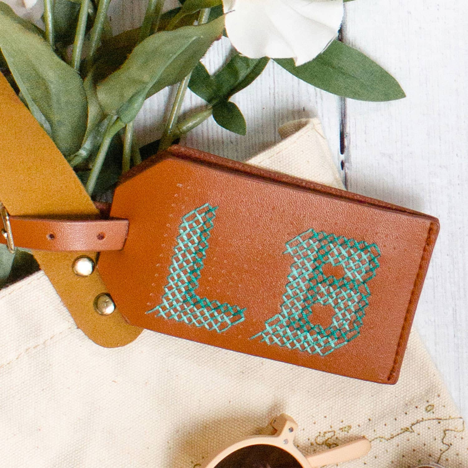Chasing Threads - Wholesale DIY Craft Kit - DIY Cross Stitch Luggage Tag Kit - Brown with teal thread3