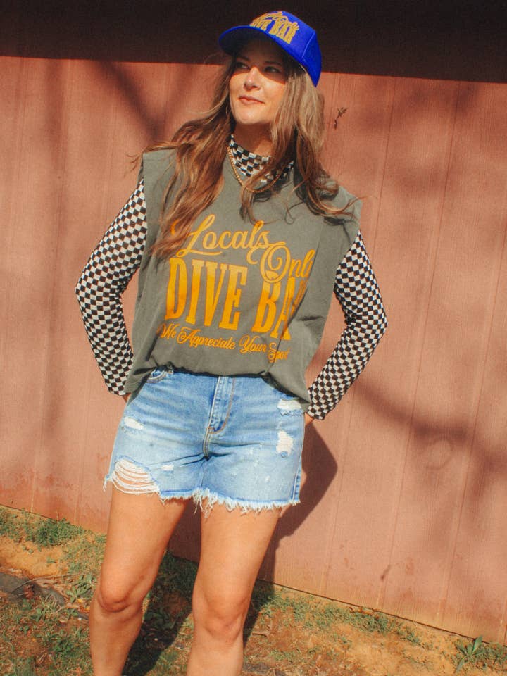 The Clandestine Underground – Großhandel Tanktop – Damen – Nur für Einheimische Tauchbar, Westliches Vintage Gekürztes Muskelshirt6