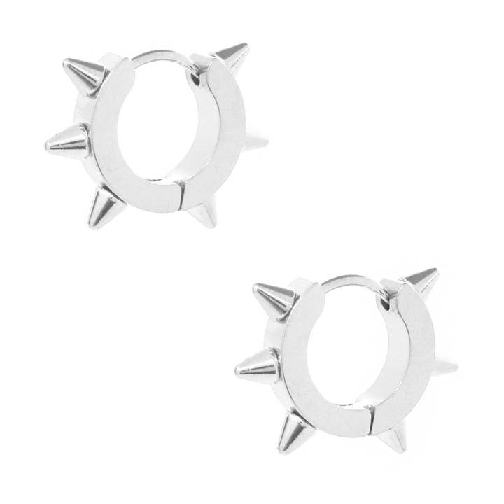 ORECCHINI A CERCHIO CHANTEL SILVER SPIKE per la vendita all'ingrosso da parte di MAI DESIREE