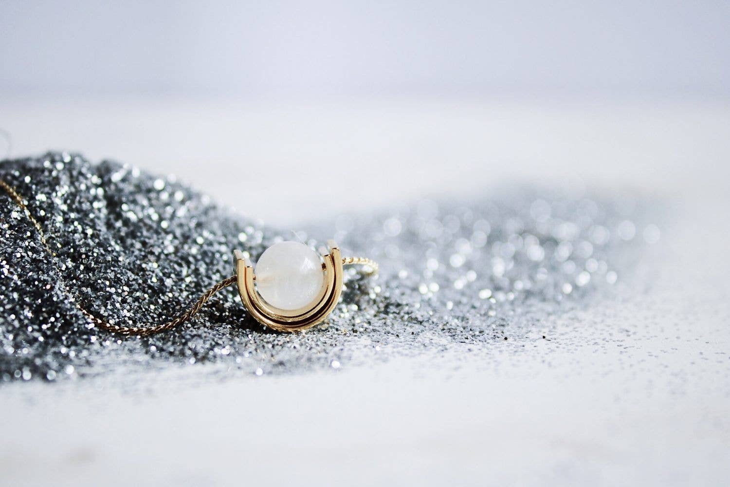 Fauna y Flora – wholesale Hänge-/berlockhalsband – Beyond-hänge1