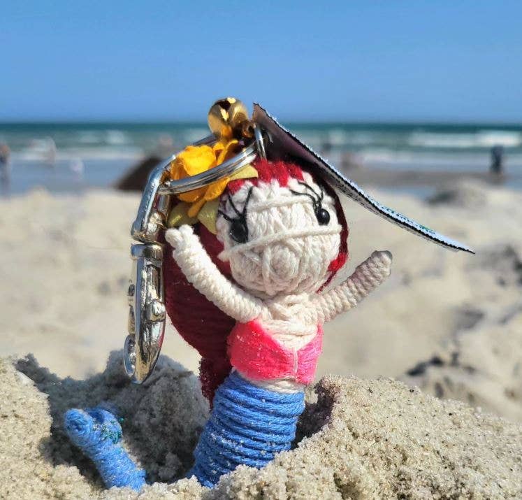 Kamibashi – Großhandel Schlüsselanhänger – Damen – Schlüsselanhänger „Shelly the Mermaid“ mit Stringpuppe2