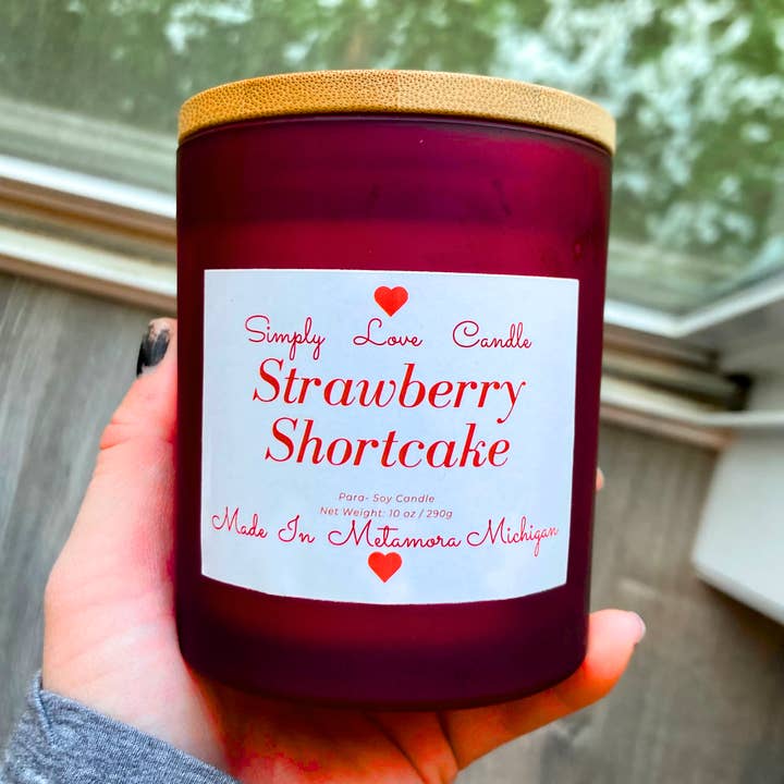 Strawberry Shortcake Candle | Vanilla Strawberry Red Candle for wholesale by Simply Love Candle
