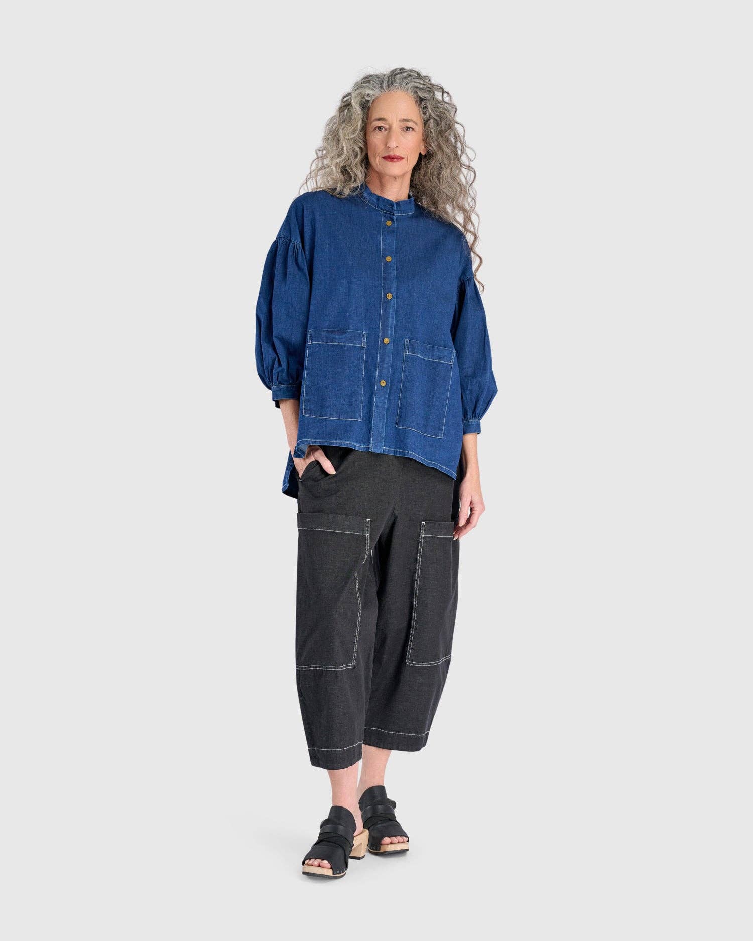Bold Barrel Capri Pants, Jet Denim for wholesale on Faire6