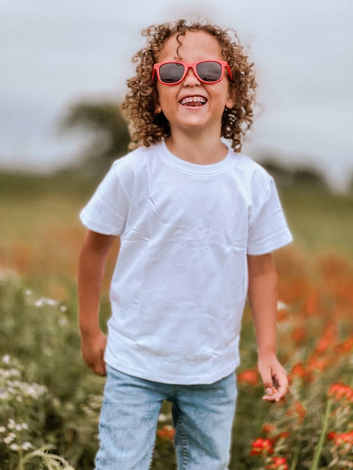 Chemises unisexes à manches courtes pour la vente par AJ Blanks