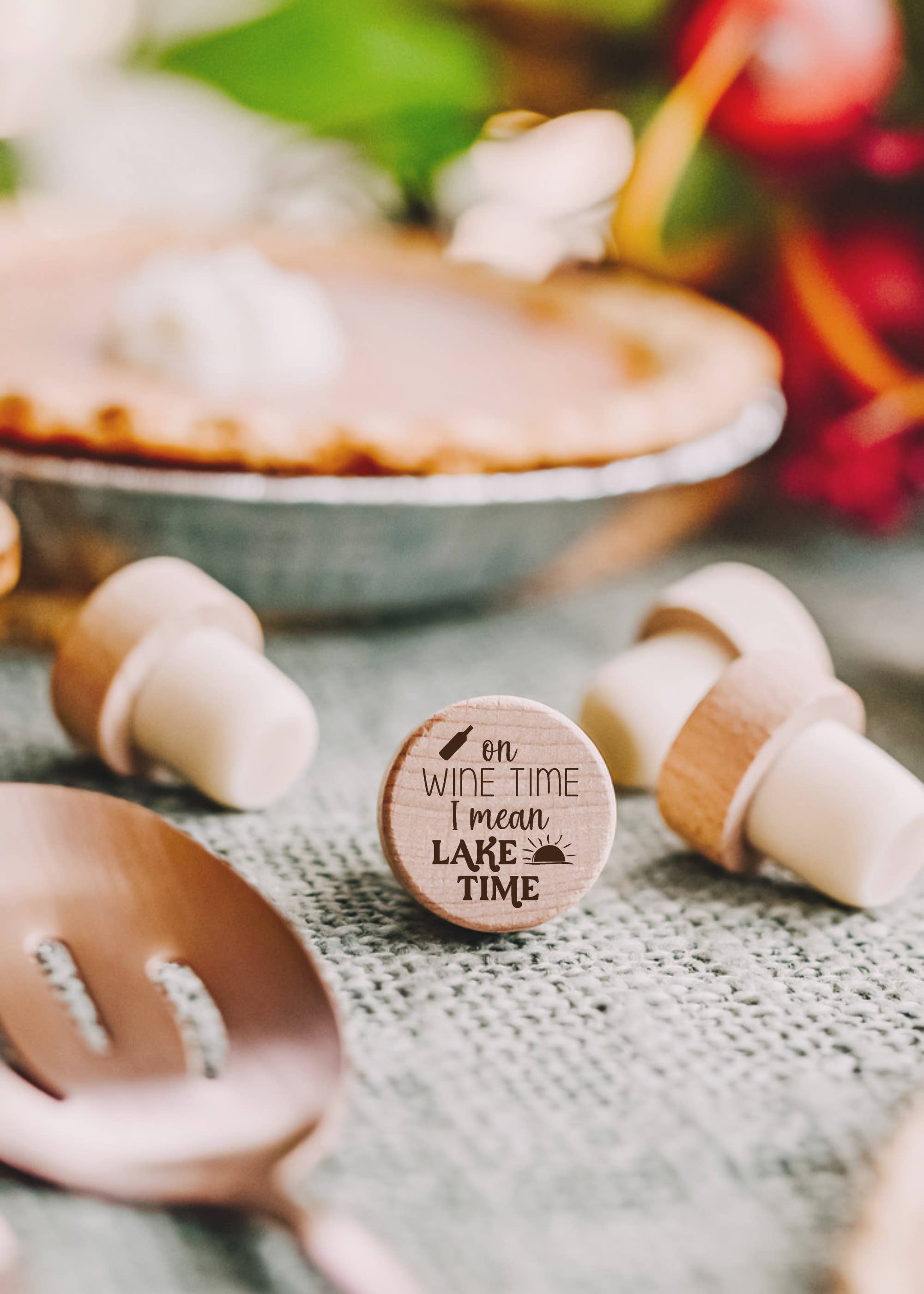 The Lillie Pad - Wholesale Wine Stopper - Engraved Lake Wine Bottle Stoppers - Pack of 4 Toppers