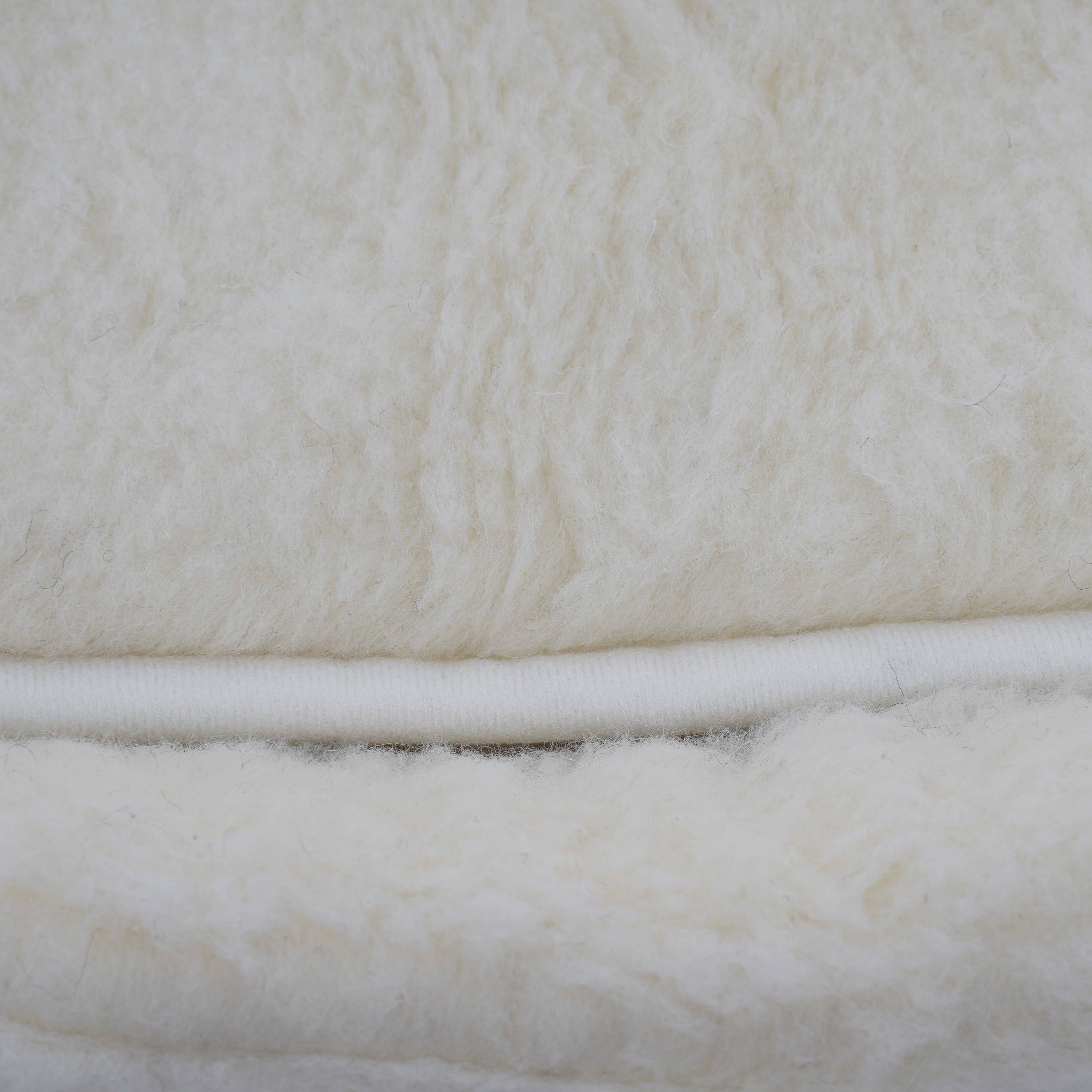 Native Natural – wholesale Pet bed – Dog – Merino Wool Pet Bed - Natural (white)1