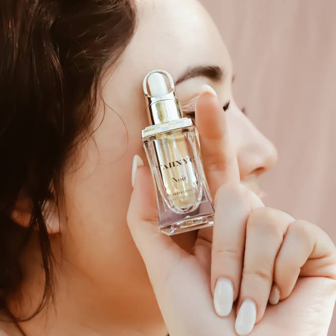 TAHNYC - Wholesale Facial Serum/Concentrate - Noir 0.5% Pure Retinol Liposome Face Serum Discovery